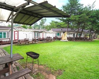 성보촌 유스호스텔 - 문경 - 파티오