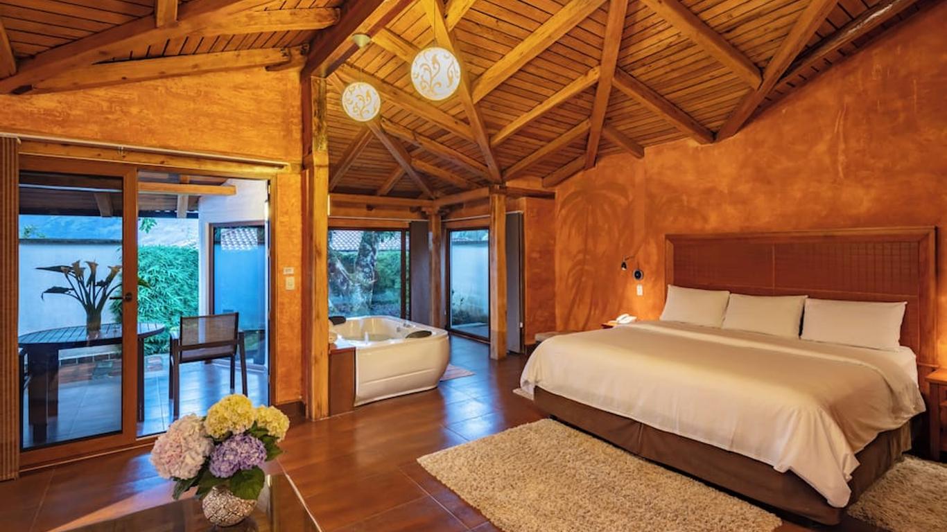 Luna Volcán, Adventure Spa