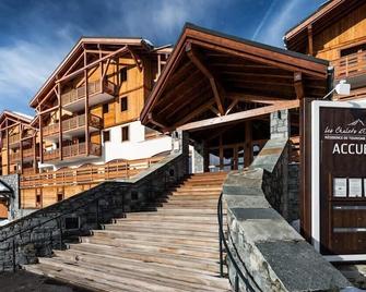 Lagrange Vacances Les Chalets d'Emeraude - Hauteluce - Building