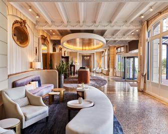 Hôtel Barrière Le Grand Hôtel Dinard - Dinard