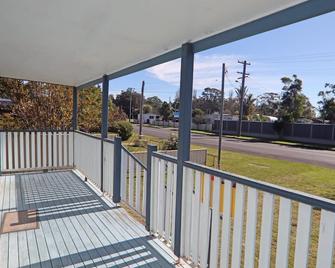 Perfect for Two Families - Sussex Inlet - Balcony