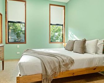 Hidden Retreat - West Launceston - Schlafzimmer