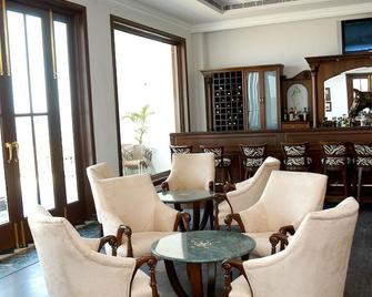 Hari Niwas Palace - Jammu - Wohnzimmer