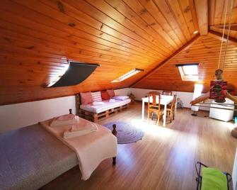 Sintra Central Loft - Sintra - Schlafzimmer
