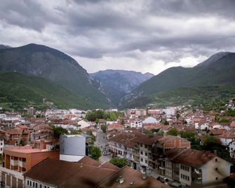 Semitronix Hotel Prishtina - Pristina - Outdoors view
