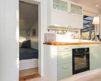 Peaceful Cabin Retreat in Ebeltoft - Ebeltoft - Кухня