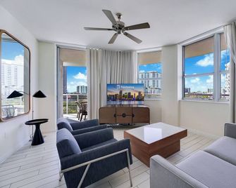 Circ Hotel by Hosteeva - Hollywood