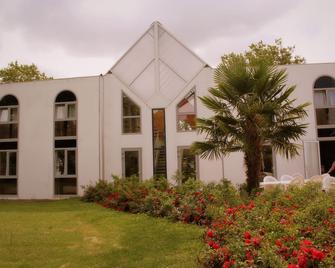 Agape Hotel - Niort - Bâtiment