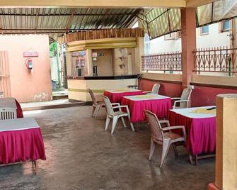 Melvic Inn - Kisumu - Restaurant