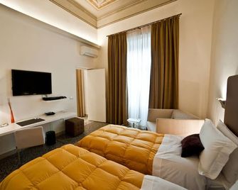 Town House Cavour - Reggio Calabria - Camera da letto
