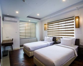 Woodside Inn & Serviced Apartments - Yangon - Bedroom
