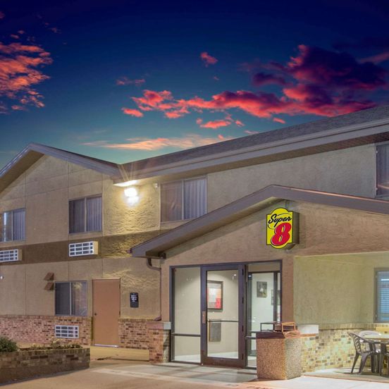 Building view of Super 8 by Wyndham Hastings