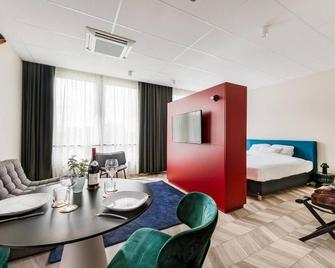 Roxi The Urban Residence Brussels - Zaventem - Essbereich