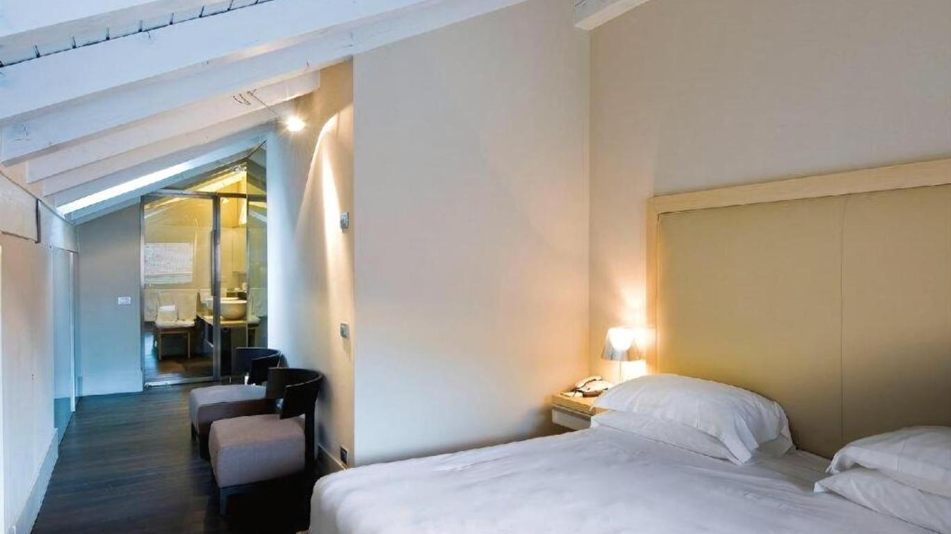 Active Hotel