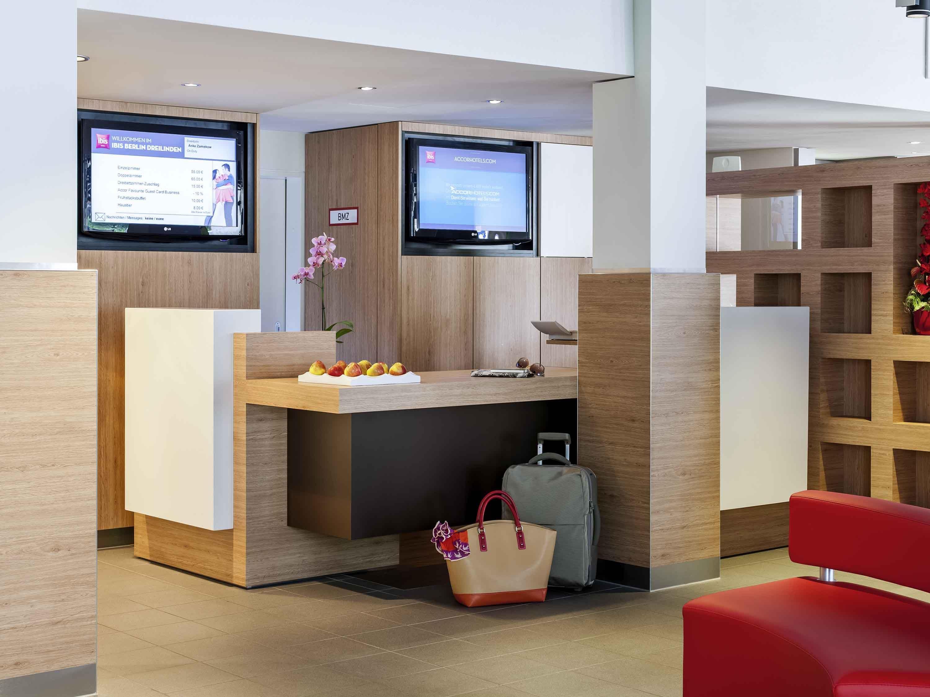 Ibis Berlin Dreilinden - Kleinmachnow - Rezeption