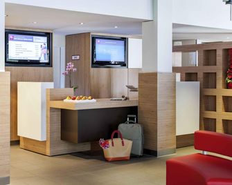 Ibis Berlin Dreilinden - Kleinmachnow - Rezeption