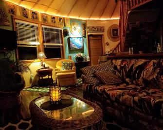 New Round House With Pool 180 Degree Ocean View 13% Discount For 7 Nights - Captain Cook - Lounge
