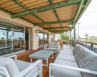 Hotel Yit Ciudad De Elche - Elche - Balcony