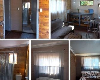 Amaroks self catering units - Sabie - Wohnzimmer