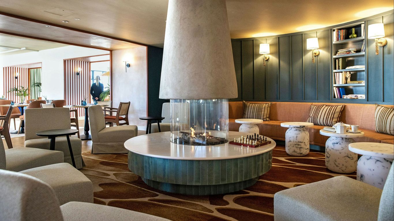 The Relais Cooden Beach