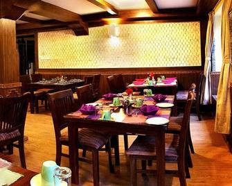 Mountain Lodges of Nepal - Monjo - Syangboche - Restaurante