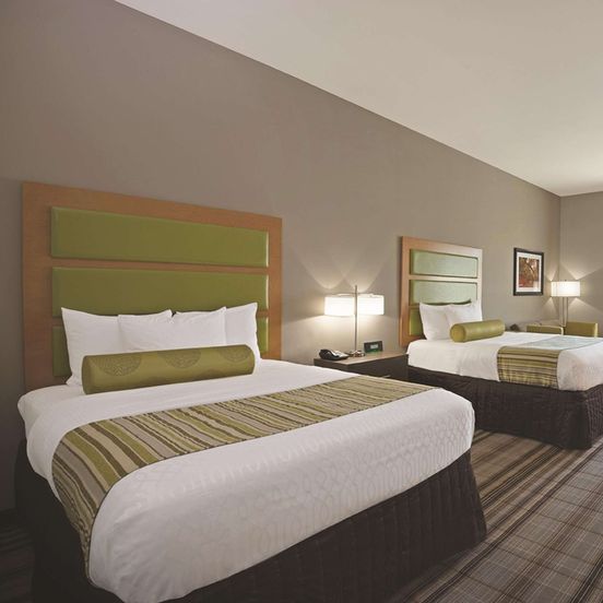 Bedroom view of La Quinta Inn & Suites by Wyndham Paducah