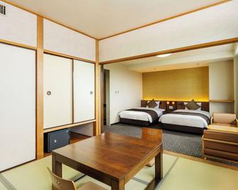 Kamenoi Hotel Yamato Heguri - Heguri - Habitación