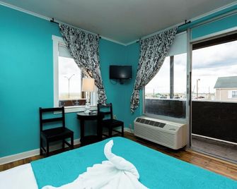 Charlroy Motel - Seaside Park - Bedroom