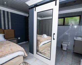 The Fine Line Lodge - Pretoria