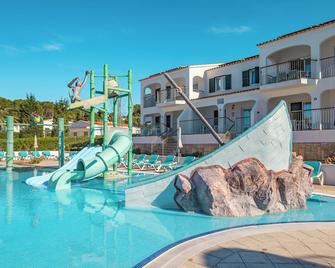 Seth Mestral & Llebeig - Es Migjorn Gran - Pool