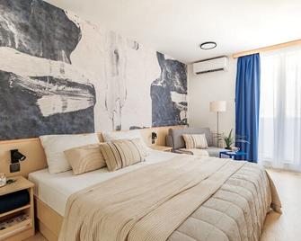 Hotel Bolero - Biograd na Moru - Schlafzimmer