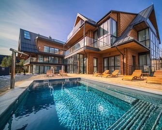 Lipowy Dwór - Zakopane - Piscina