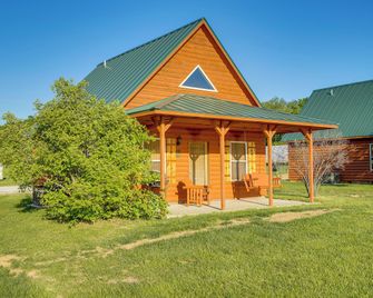 Lakefront Vacation Rental w/ Patio & Grill! - Columbia - Edificio