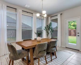 Bendale Bliss in Benbrook - Benbrook - Sala pranzo