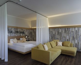 Mjus Resort & Thermal Park - Kormend