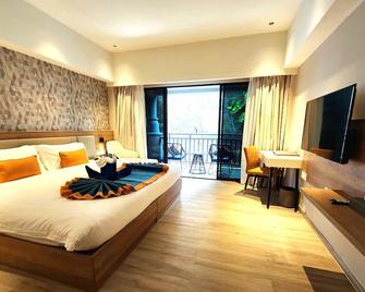 Amalthea Hotel - Phuket - Schlafzimmer