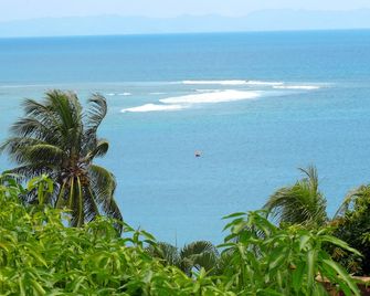 Puri Bunga Beach Cottages - Mataram - Näkymät ulkona