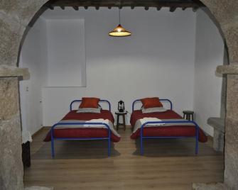 Casa das Andorinhas / Swallows House - Alpalhão - Habitación