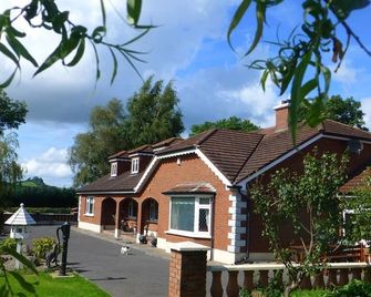 Plantation Lodge B&B - Kingscourt - Outdoor view