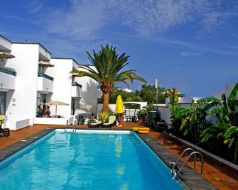 Apartamentos La Tegala - Puerto del Carmen - Pool