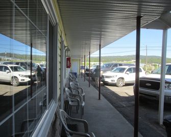 Travellers Motel - Cranbrook - Edificio