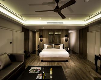 De Chai the Deco Chiang Mai - Chiang Mai - Bedroom