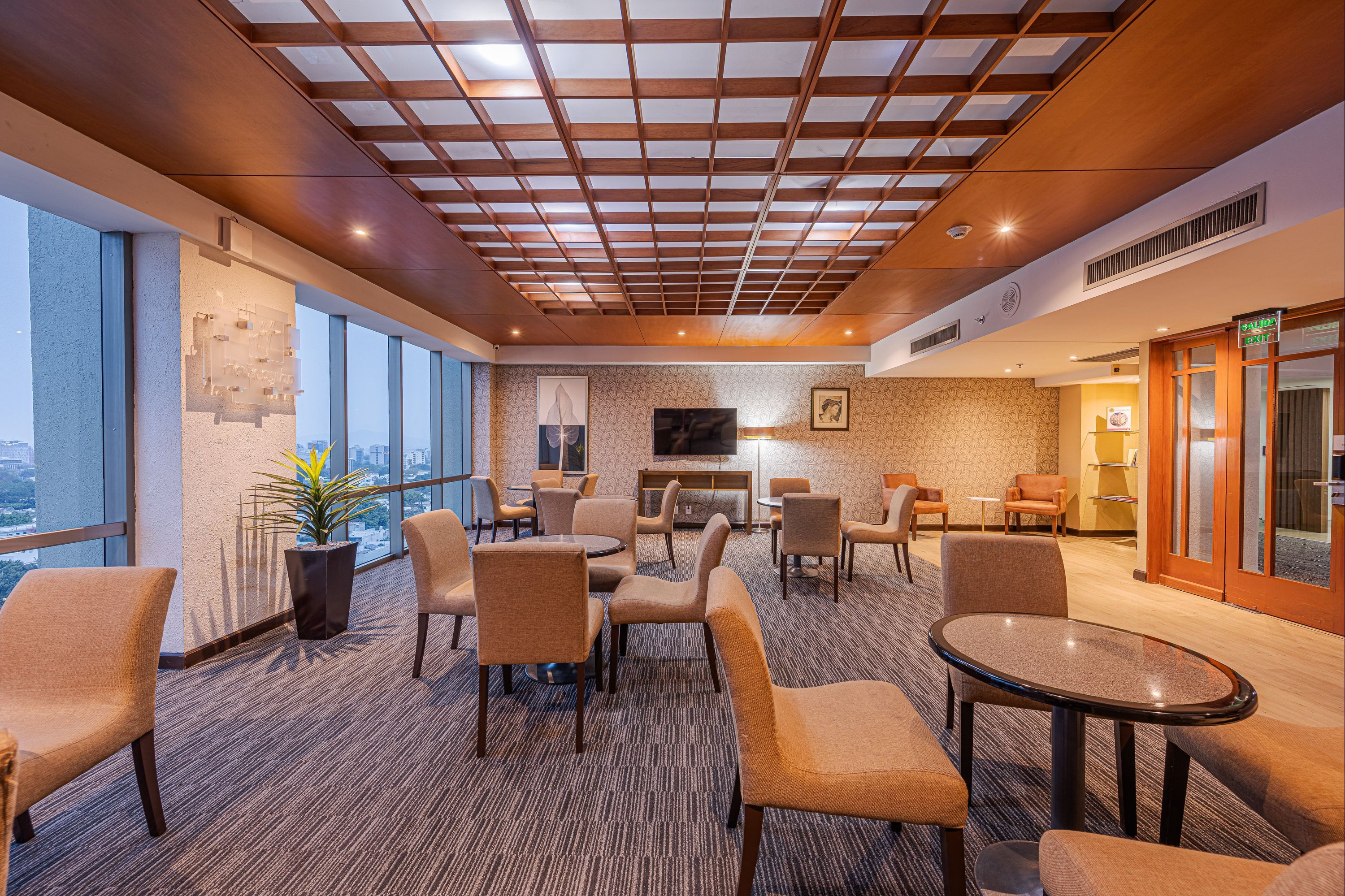 Holiday Inn Guadalajara Select By IHG - גוואדאלחארה - טרקלין