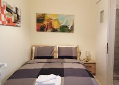 Patras Port Apartment - Patras - Schlafzimmer