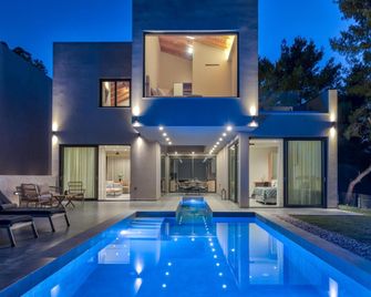 Villa in Zakynthos with Sea Views Pool - Vasilikos - Pool