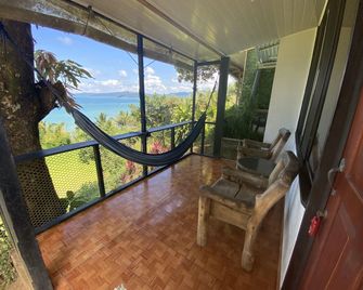 Pacheco Tours & Cabinas - Agujitas de Drake - Balkon