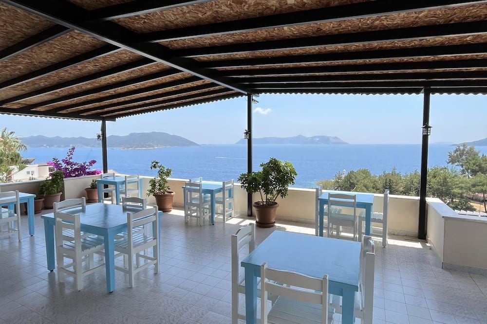 تالاي بانسيون