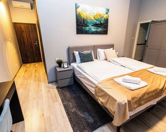 City Walk Hostel - Zagreb