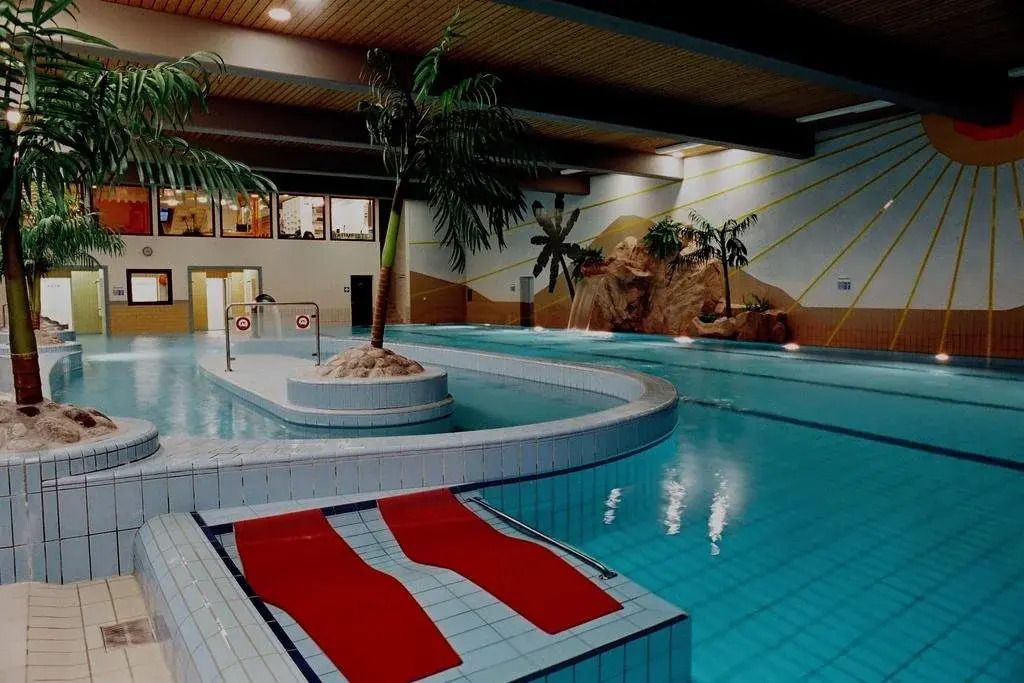 Hotel Postigliun - Tujetsch - Piscine