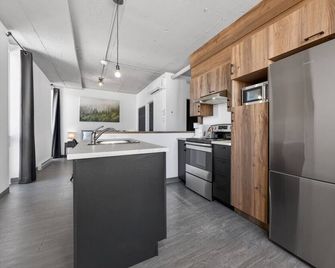 Loft 304 | Rooftop | Downtown - Rimouski - Kitchen